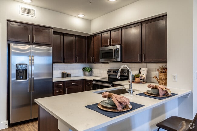 1BR, 1BA - 718SF - The Tobin Estate Phase III