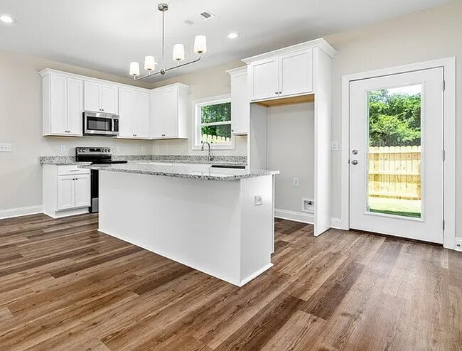 Foto del edificio - New Townhome in Hartbrook!