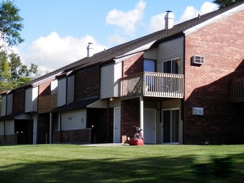 Building Photo - 209 Royal Ct