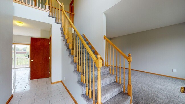 Foto del edificio - 2504 Somerset Dr