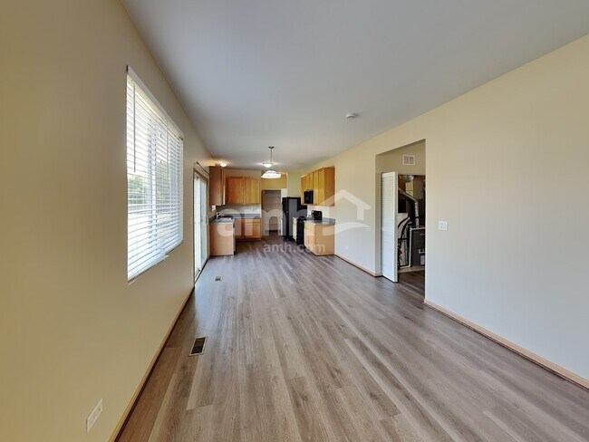 Foto del edificio - 25222 Declaration Dr