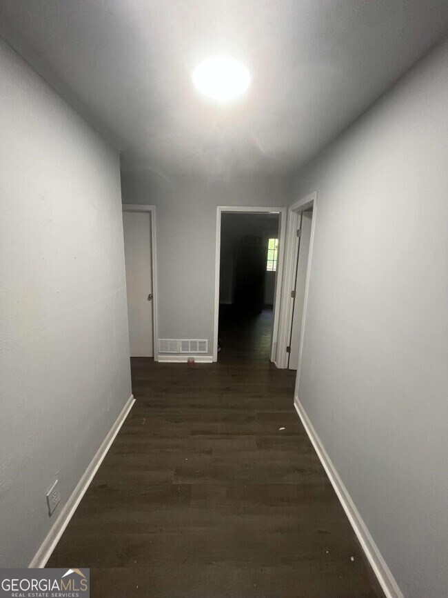 Foto del edificio - 8430 Cleckler Rd