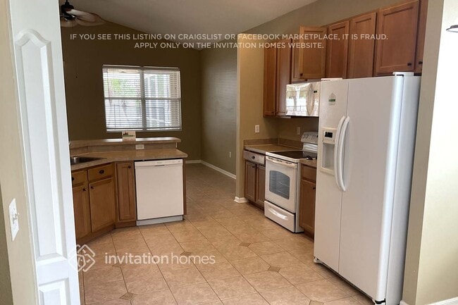 Foto del edificio - 4553 Gateway Blvd