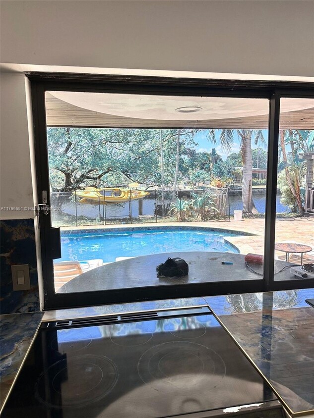 Foto principal - 1824 NW 36th Ct