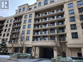 Building Photo - 650-650 Sheppard Ave E
