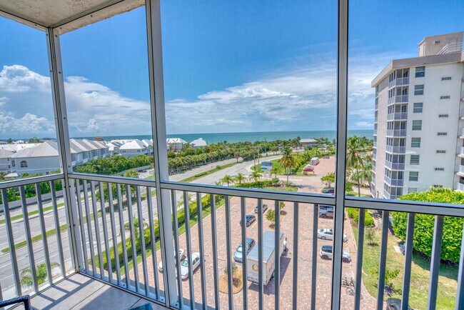 Foto del edificio - 5500 Bonita Beach Rd SW