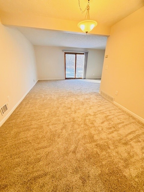 Dinning room - 25 Willowick Dr