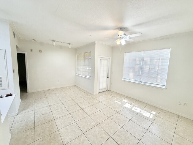 Building Photo - 2674 Robert Trent Jones Dr