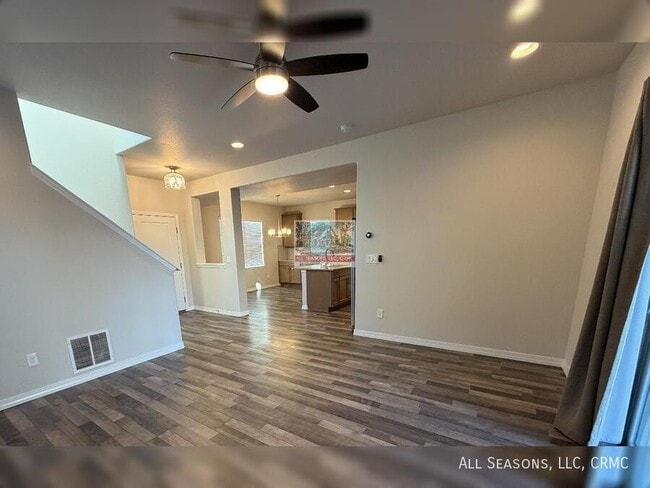 Building Photo - 6431 Mustang Rim Dr