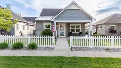 Building Photo - 6529 N Descartes Dr