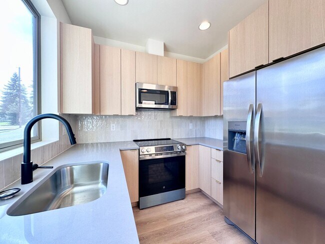 Foto del edificio - New Construction Modern Japandi-inspired Style Home 2 Bed 2.5 Bath!