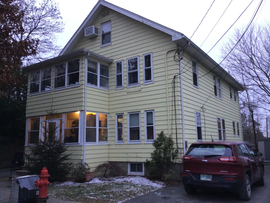 25 Milton Ave, Newton, MA 02465 Townhome Rentals in Newton MA