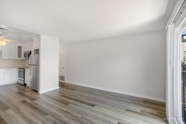 Building Photo - 1157 Valencia St