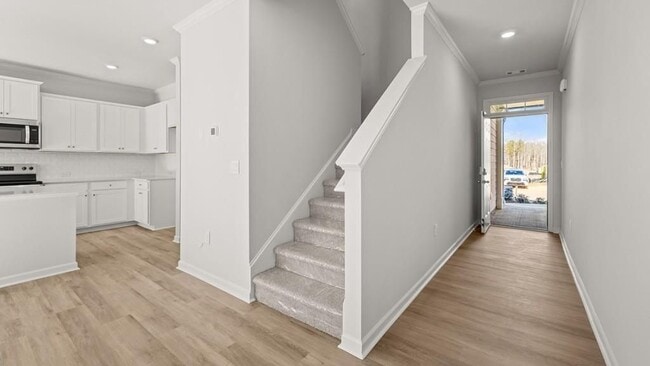 Building Photo - 94 Hughes Pl Dr