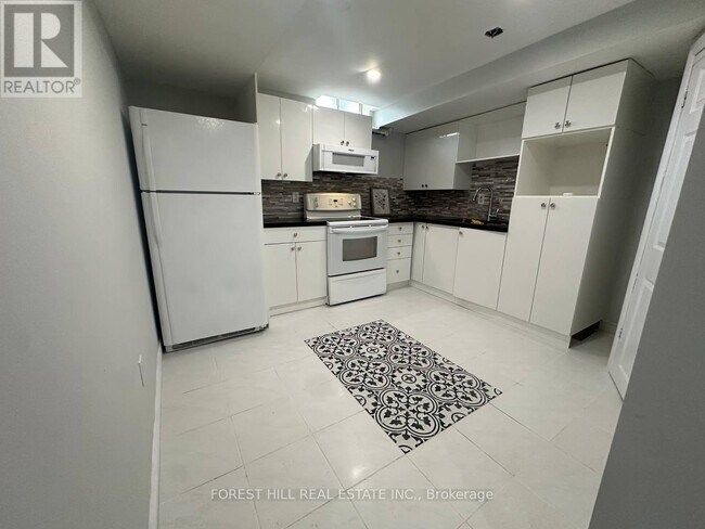 Building Photo - 48 Mountbatten Rd