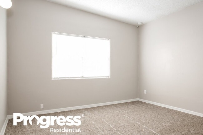 Building Photo - 10348 Westmar Rd