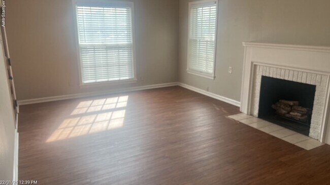 Foto del edificio - 3200 S Hills Ave