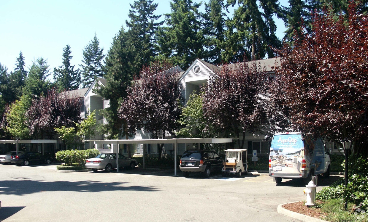 Building Photo - Ironwood at Crossroads