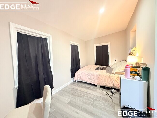 Foto del edificio - 16 Long Ave