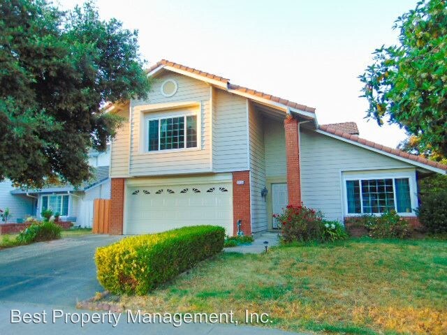 Primary Photo - 32735 Downieville St