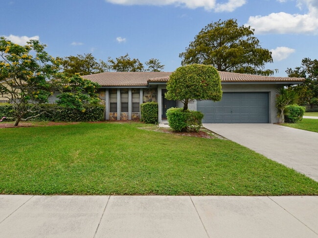 Building Photo - 13640 Jonquil Pl