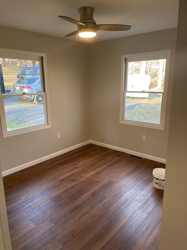 Bedroom - 120 Mountain Rd