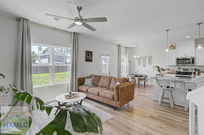 Foto del edificio - 900 Grayson Ave