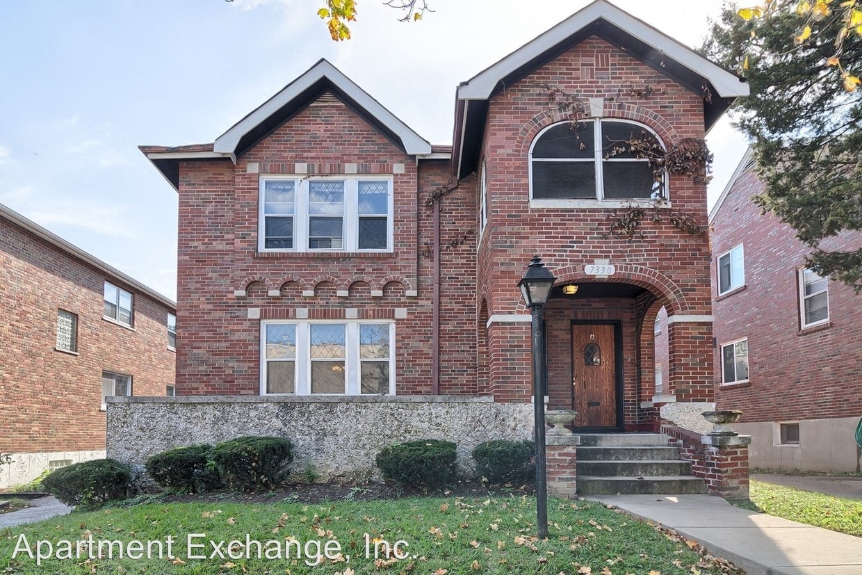 7330 Dartmouth Ave, Saint Louis, MO 63130 Condo for Rent in Saint