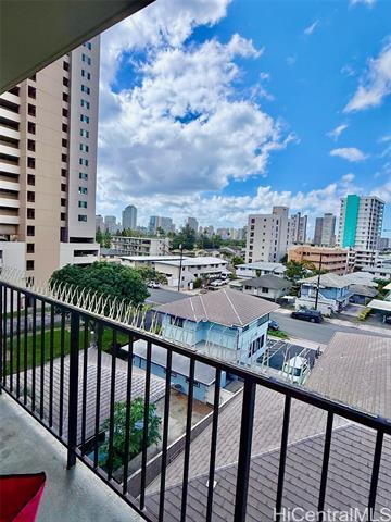 Foto del edificio - 730 Makaleka Ave