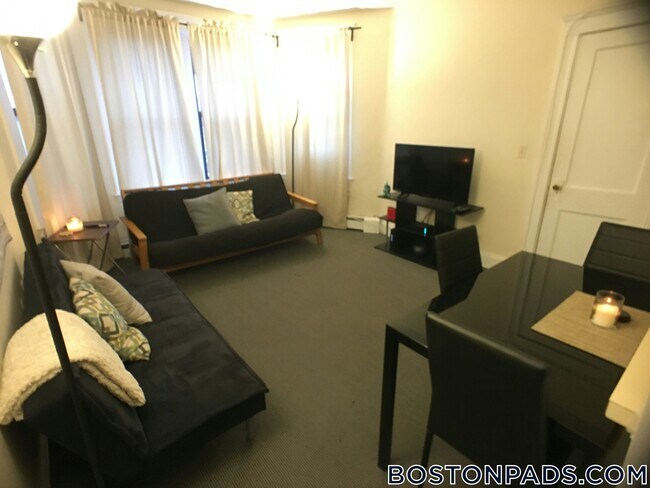 Foto del edificio - 451 Park Dr