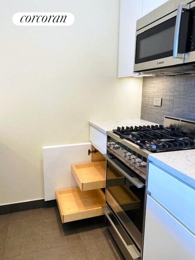 Foto del edificio - 305 E 63rd St