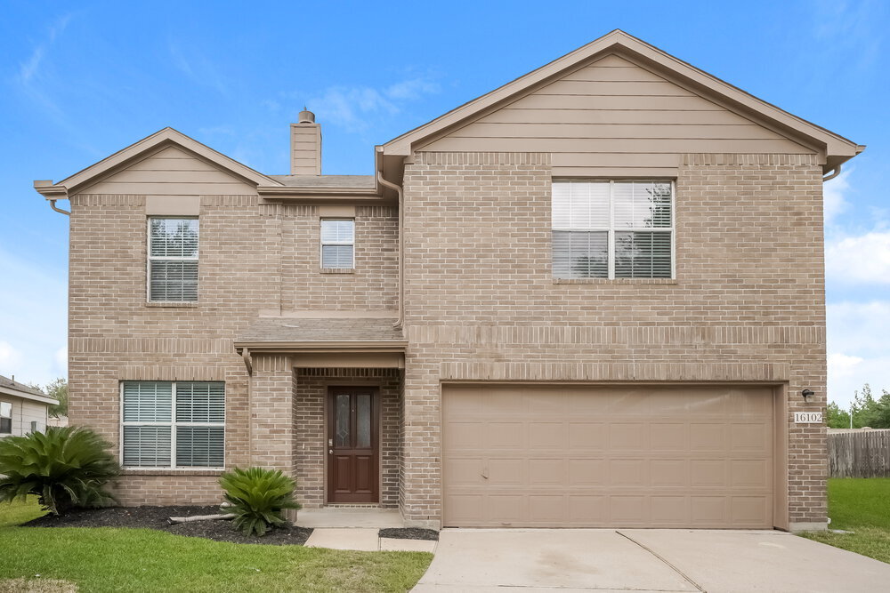 Primary Photo - 16102 Dawn Marie Ln