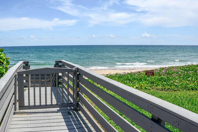 Foto del edificio - 3250 S Ocean Blvd