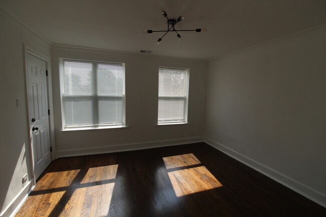 Building Photo - 2242 S Spaulding Ave