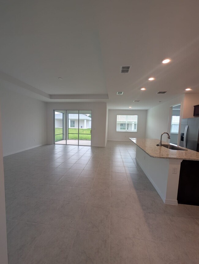 Foto del edificio - 7552 SW 56th Pl