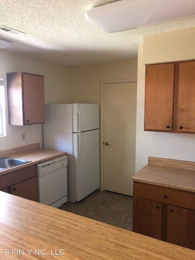 Building Photo - 2 br, 2 bath House - 115 Pembroke Ct