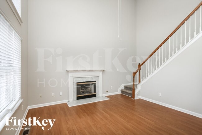 Building Photo - 4673 Devencrest Ln