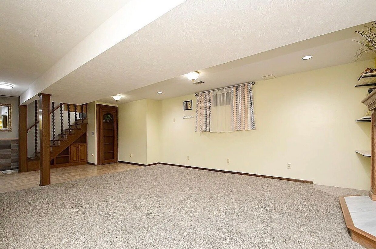 Photo - 4955 Lakeshore Dr (Omaha, NE)