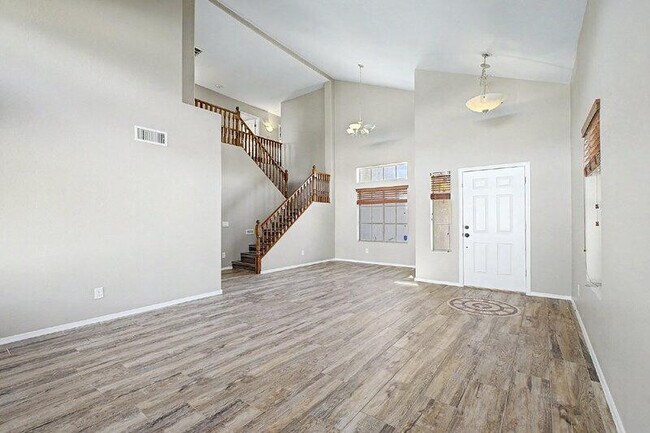 Foto del edificio - 16317 N 152nd Ave