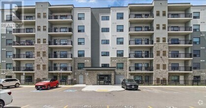 Building Photo - 3290 Stella Crescent