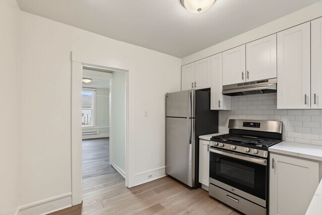 Foto del edificio - 1733 McAllister St