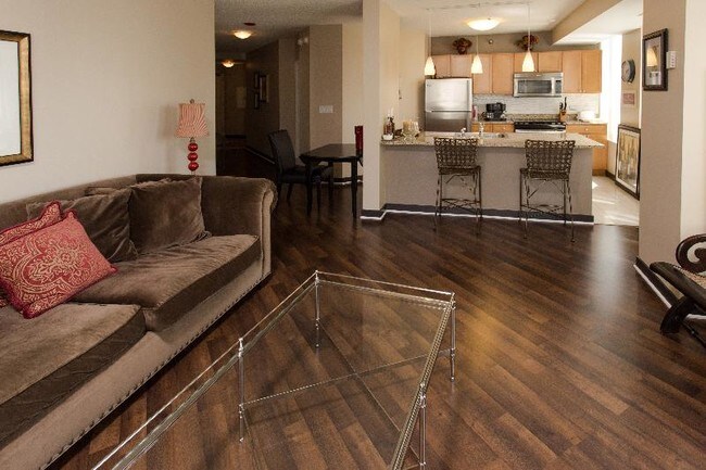 Building Photo - 712 N Wabash Ave