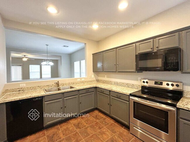 Foto del edificio - 11226 W Garfield St