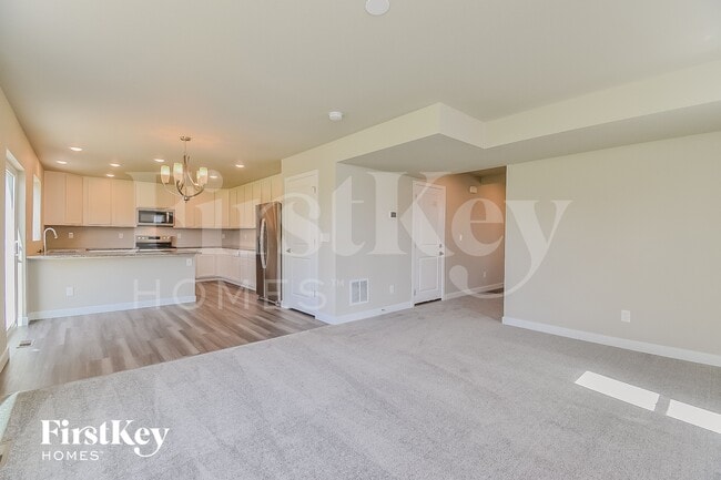 Building Photo - 10393 Luneth Dr