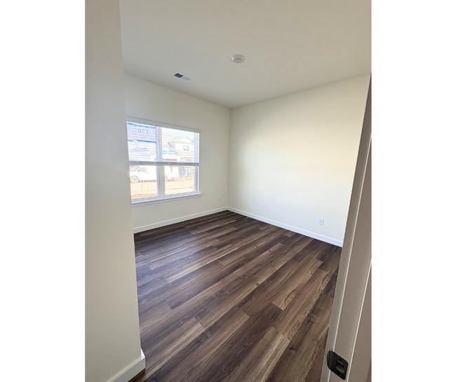 Foto del edificio - 8500 Mulberry Wy