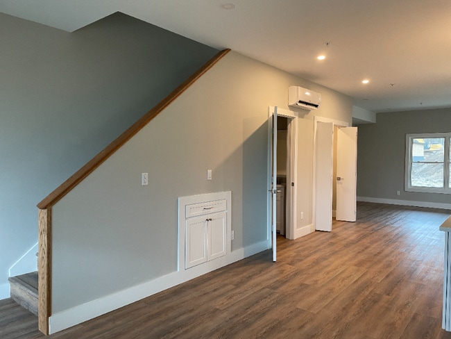 Building Photo - 2044 Solstice Lane