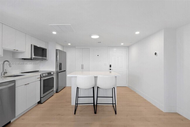 Foto del edificio - 1621 Bay Rd