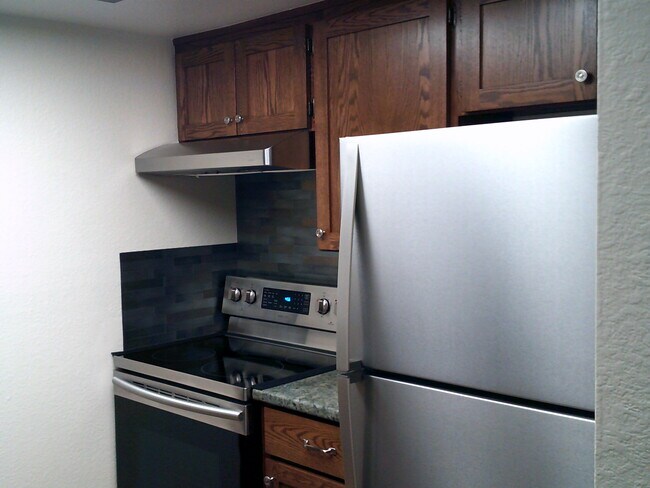 Foto del edificio - 1011 11th Ave NW
