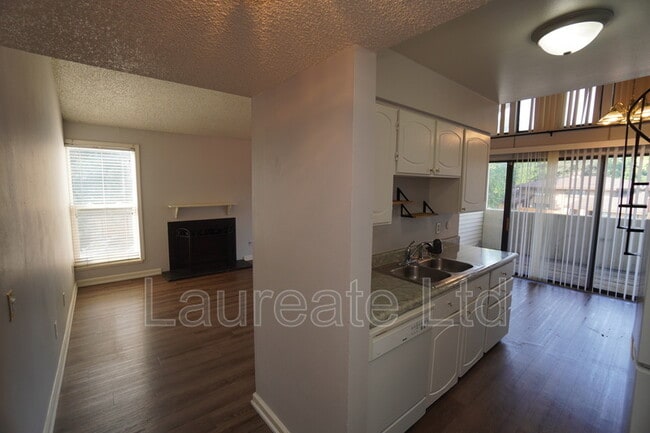 Building Photo - 3662 S Granby Way