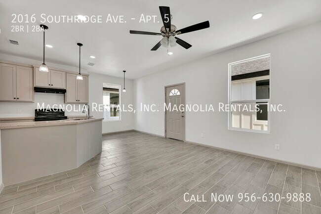 Foto del edificio - 1st Month Free with 13 Month Lease-New Con...
